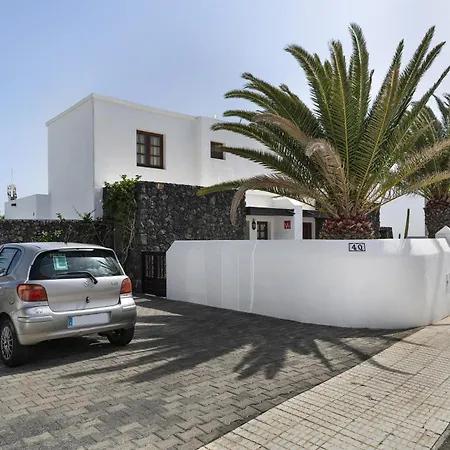 En Puerto Del Carmen, 4